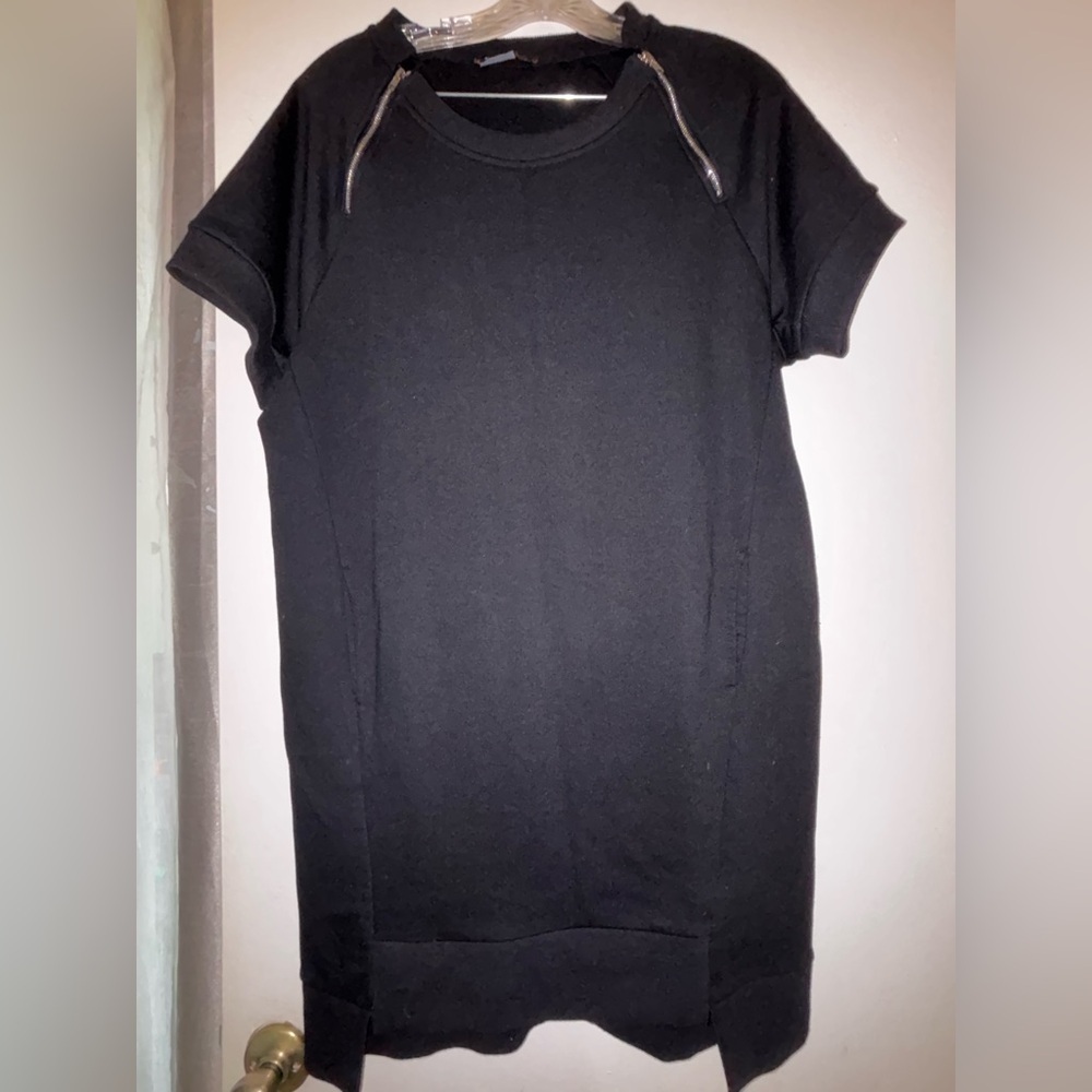 BCBG Black knit dress with studded Logo - Picture 3 of 3